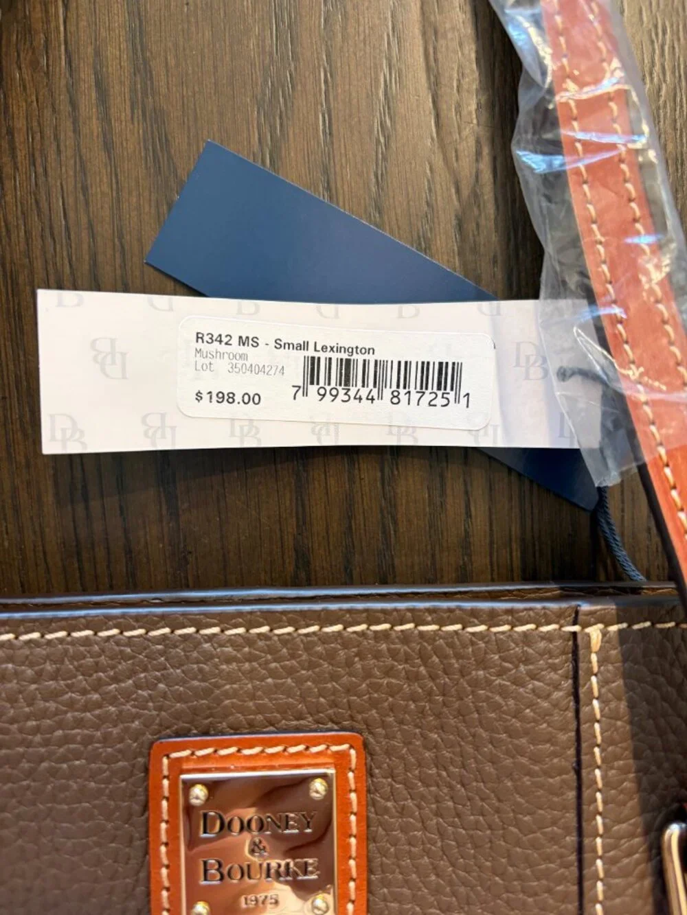 Dooney & Bourke 